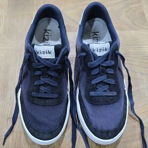 KIZIK Prague In Dusk Blue Men's 7.5 Women's 9